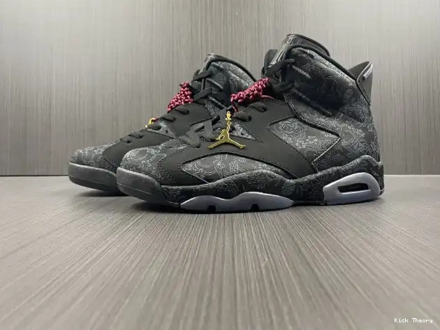 DB9818-001 Retro Triple Black 6 Jordan SD (W) 0608